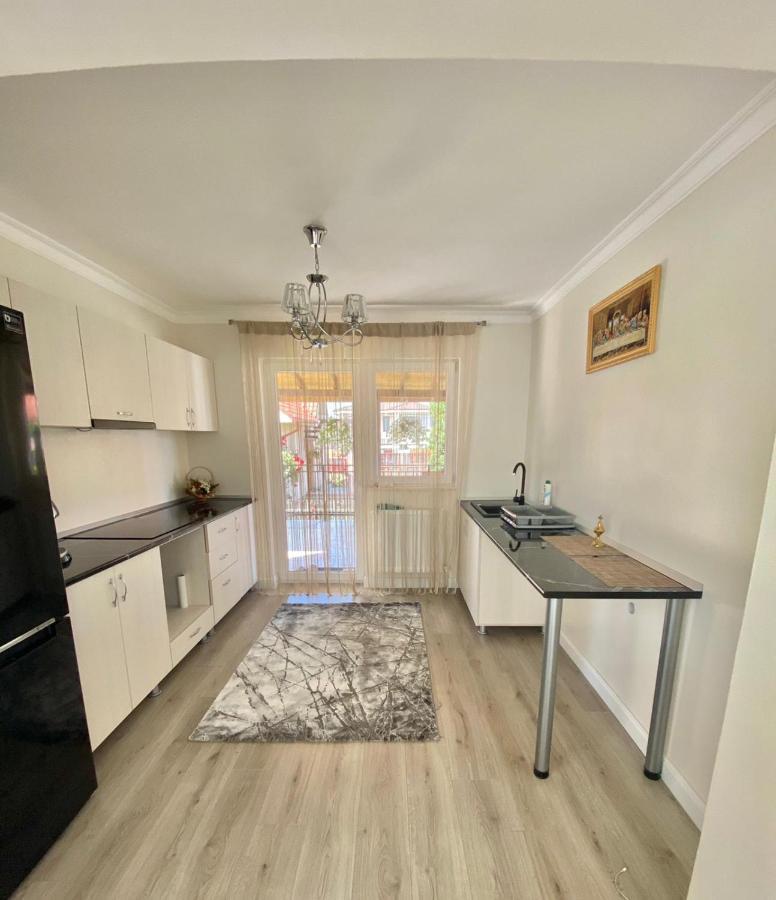 Anca'S Home Oradea Zewnętrze zdjęcie